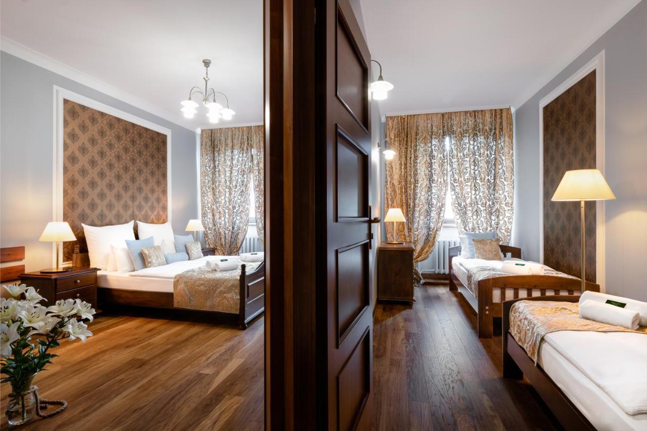 Hotel Baron Jelenia Gora Dış mekan fotoğraf